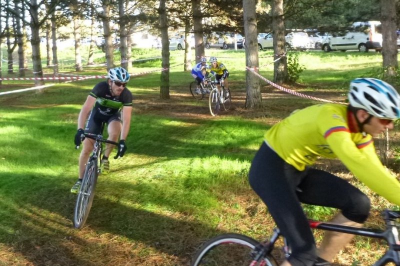 cyclocross FSGT Décines le 8-11-2014