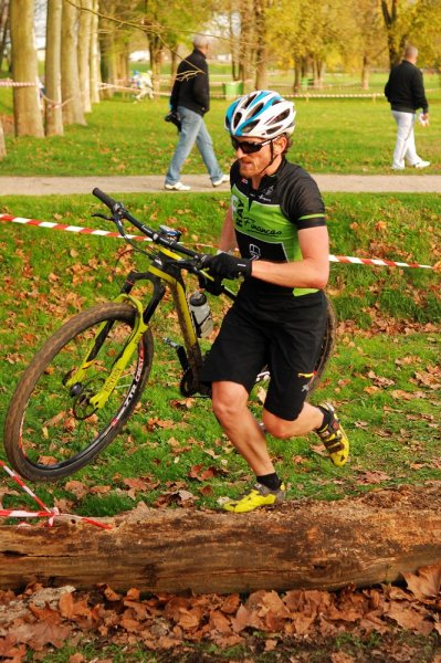 Cyclocross FSGT de Miribel le samedi 22 novembre 2014